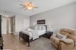 10 E Washington St, Greenville, SC 29601 - Photo 8