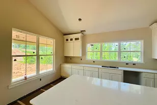 850 Cattle Dr, Laurens, SC 29360 - Photo 12