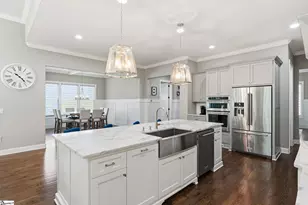 34 Fox Hunt Ln, Greer, SC 29651 - Photo 8