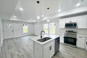 285/287 Scenic Ave, Campobello, SC 29322 - Photo 10