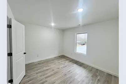 285/287 Scenic Avenue, Campobello, SC 29322 - Photo 10
