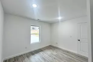 285/287 Scenic Ave, Campobello, SC 29322 - Photo 14