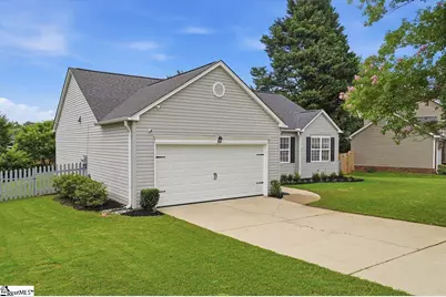 8 Equestrian Court, Simpsonville, SC 29680 - Photo 2