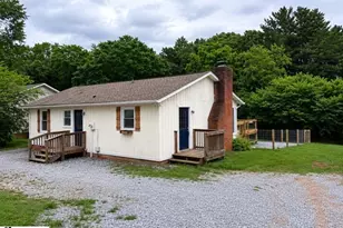 50 Coastine Dr, Inman, SC 29349 - Photo 1