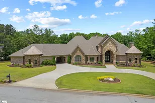 27 Clock Tower Ct, Belton, SC 29627 - Photo 2