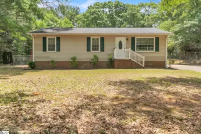 107 A Brookforest Drive, Belton, SC 29627 - Photo 4