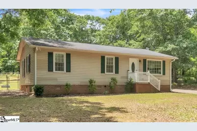 107 A Brookforest Drive, Belton, SC 29627 - Photo 2