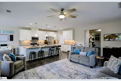 301 Farlow Court, Simpsonville, SC 29681 - Photo 6