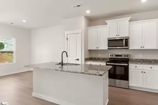 1404 Mossy Oak Dr, Moore, SC 29369 - Photo 6