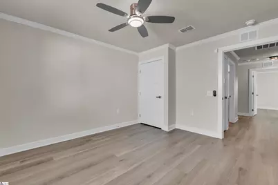 1104 Elowen Road, Spartanburg, SC 29306 - Photo 8