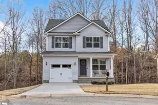 220 Joes Ct, Easley, SC 29642 - Photo 2