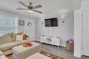 220 Joes Ct, Easley, SC 29642 - Photo 8