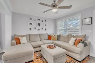 220 Joes Ct, Easley, SC 29642 - Photo 6