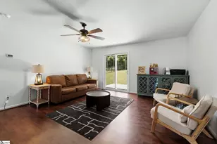 26 Michell Dr, Taylors, SC 29687 - Photo 4