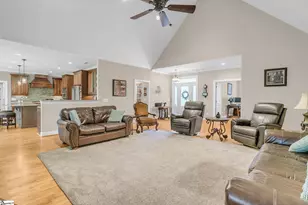 922 Wax Myrtle Ct, Greer, SC 29651 - Photo 6