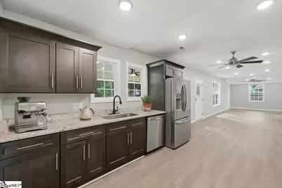 6 Davis Street, Greenville, SC 29609 - Photo 8