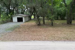 31 Mosse Rd, Beaufort, SC 29920 - Photo 1