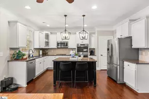 26 Wood Hollow Cir, Greer, SC 29650 - Photo 10