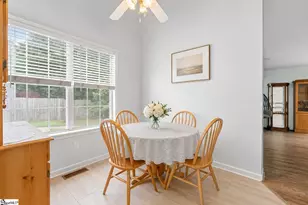 5 Lillians Ln, Greer, SC 29651 - Photo 4