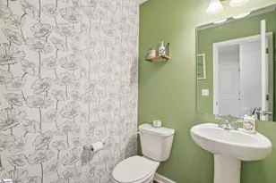 328 Whittier St, Greenville, SC 29605 - Photo 8