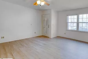 412 John St, Greer, SC 29651 - Photo 4