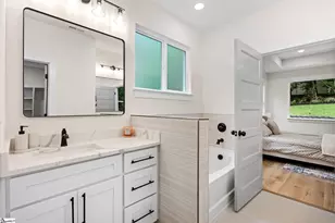 239 Camellia St, Westminster, SC 29693 - Photo 24