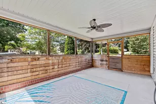 106 Morrow St, Greer, SC 29650 - Photo 22