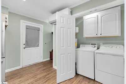203 Shands Street, Clinton, SC 29325 - Photo 12