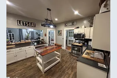 211 Duke Street, Ninety Six, SC 29666 - Photo 6