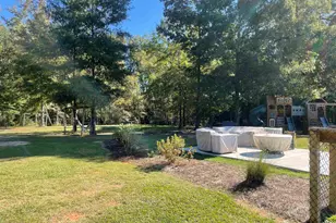 211 Duke St, Ninety Six, SC 29666 - Photo 16