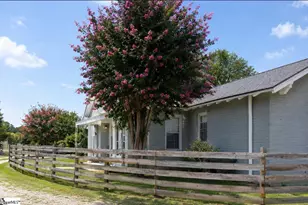 211 Duke St, Ninety Six, SC 29666 - Photo 2