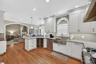 207 Benjamine Perry Court, Simpsonville, SC 29681 - Photo 14