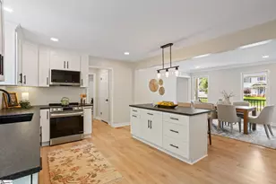 109 Chase Woods Ct, Simpsonville, SC 29680 - Photo 8