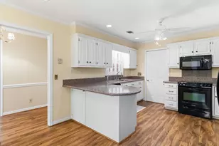4 Parkins Pl, Greenville, SC 29607 - Photo 20