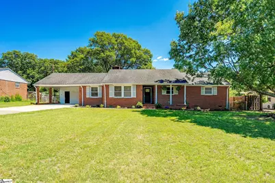 13 W Golden Strip Drive, Mauldin, SC 29662 - Photo 2