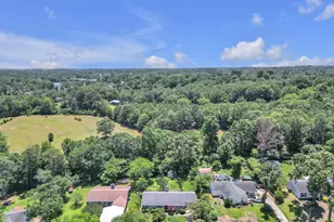 314 E Celestial Dr, Greer, SC 29651 - Photo 2