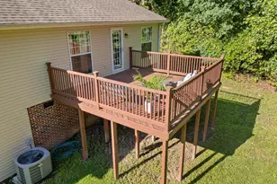 151 E Mountain Creek Rd, Greenville, SC 29609 - Photo 28