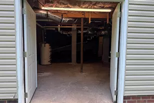 151 E Mountain Creek Rd, Greenville, SC 29609 - Photo 20