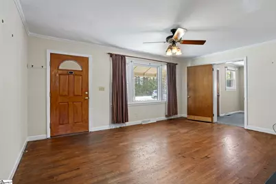 208 Shady Glen Drive, Greer, SC 29651 - Photo 2