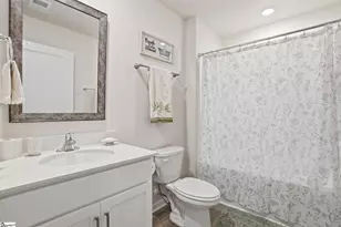302 Roocroft Ct, Fountain Inn, SC 29644 - Photo 10