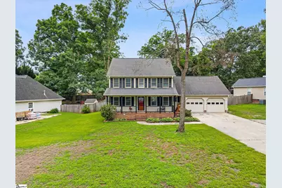 215 Bendingwood Circle, Taylors, SC 29687 - Photo 2