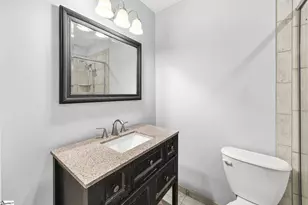 215 Bendingwood Cir, Taylors, SC 29687 - Photo 30
