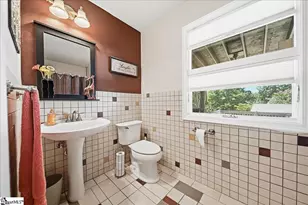 306 Watkins Cir, Taylors, SC 29687 - Photo 20