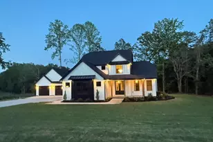 668 Flynn Rd, Greer, SC 29651 - Photo 2