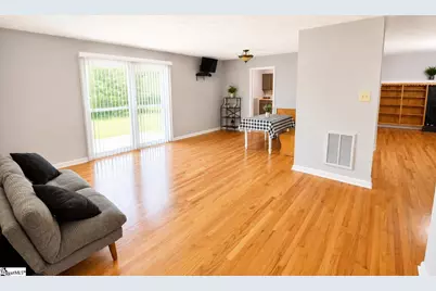 150 Greenway Drive, Cowpens, SC 29330 - Photo 10