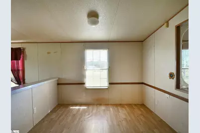 1390 1st Avenue, Starr, SC 29684 - Photo 12