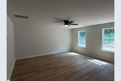 128 Barwood Circle, Greenville, SC 29611 - Photo 4