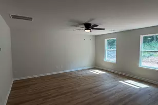 128 Barwood Cir, Greenville, SC 29611 - Photo 4