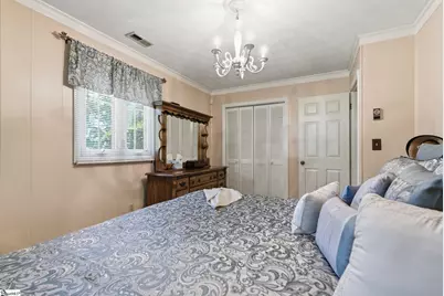 136 Bagwell Street, Easley, SC 29640 - Photo 24