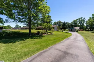 136 Bagwell St, Easley, SC 29640 - Photo 28